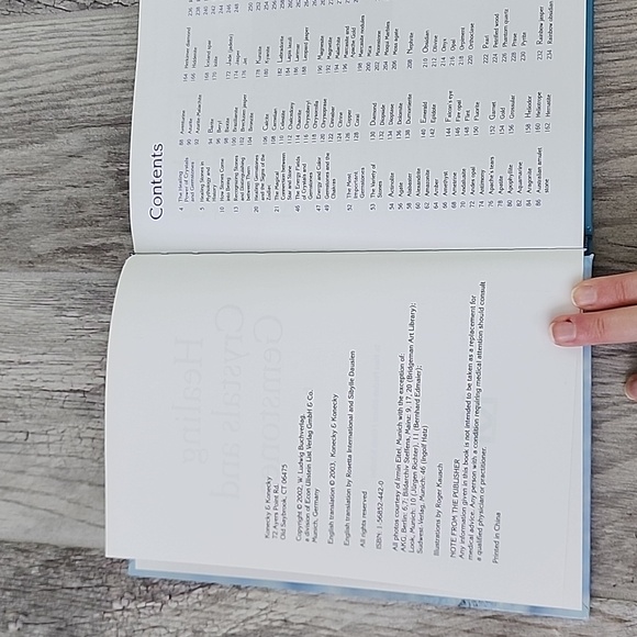 Healing crystals & Gemstones book - Picture 4 of 5